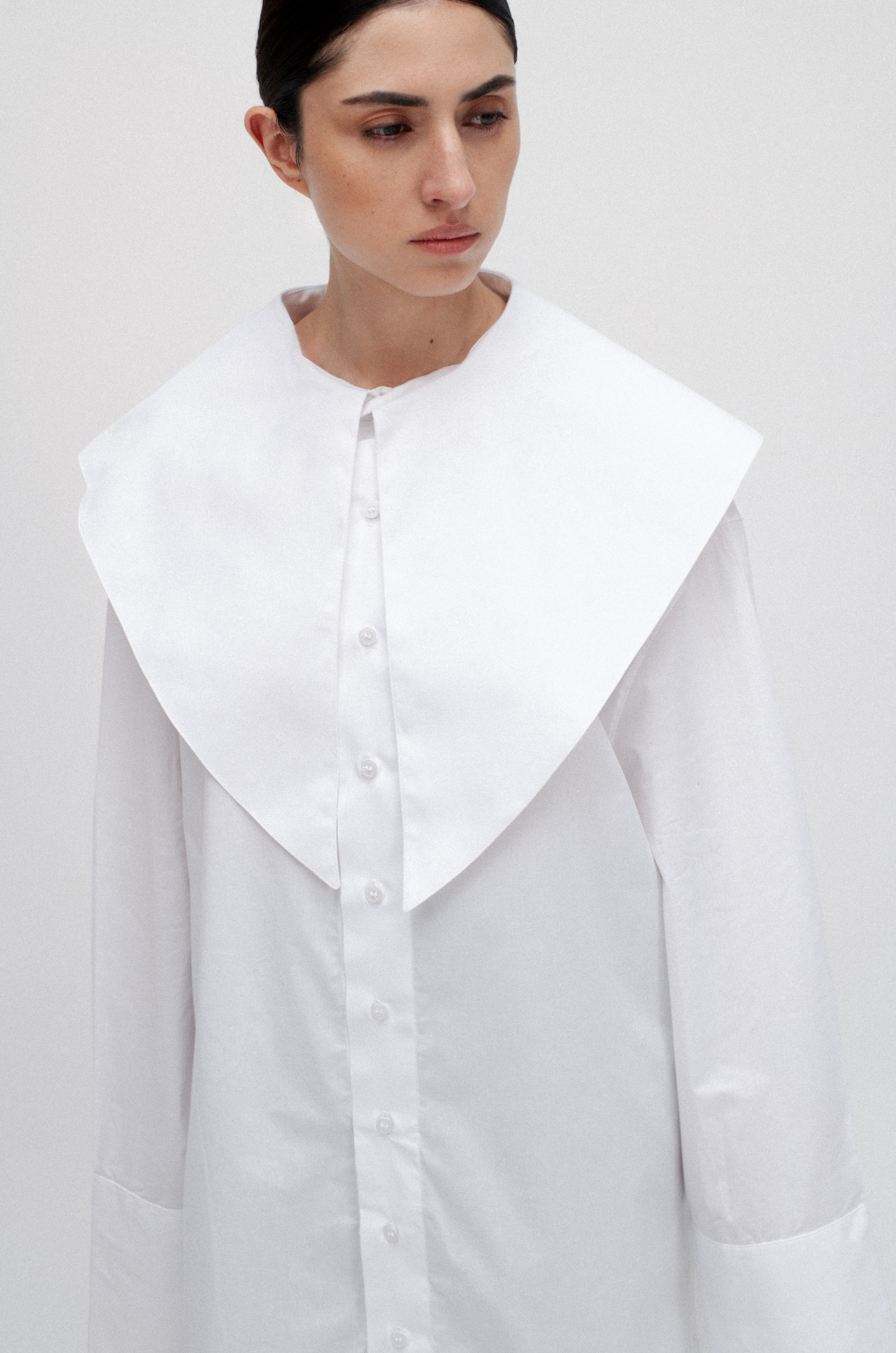 CAPE COLLAR SHIRT